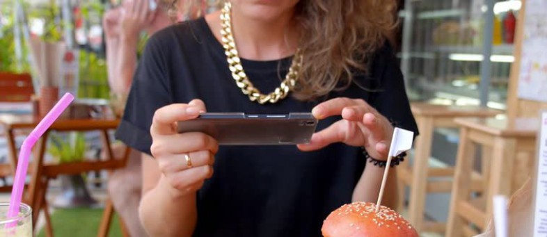 phone.jpg phone.jpg