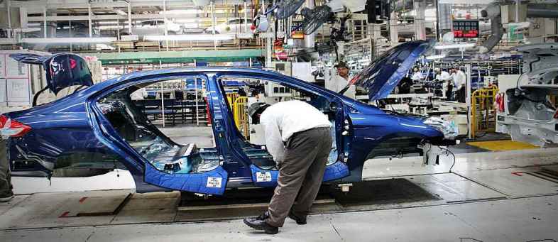 Maruti Suzuki reports over two-fold decline production in September due to Semiconductor shortage.jpg Maruti Suzuki reports over two-fold decline production in September due to Semiconductor shortage.jpg