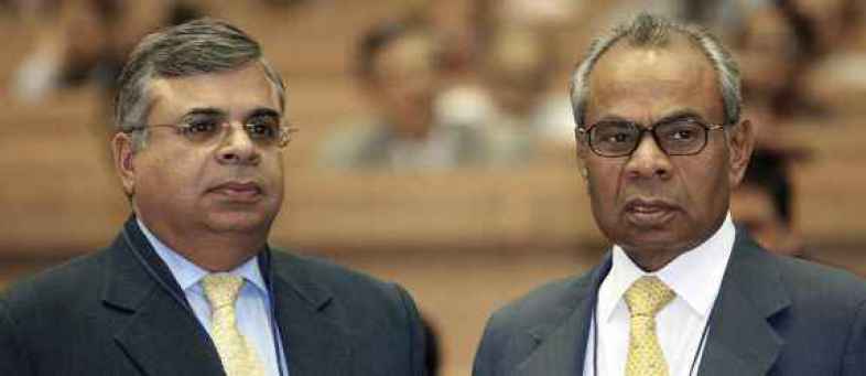 Hinduja Urges Kutch Forum to Establish Bank for Kachi Mandu.jpg Hinduja Urges Kutch Forum to Establish Bank for Kachi Mandu.jpg