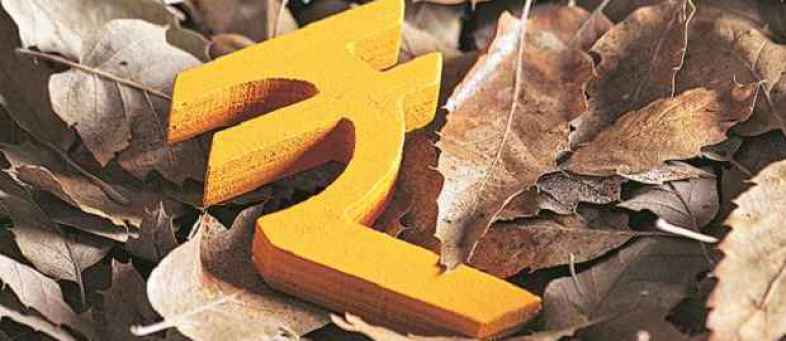 Rupee reached the bottom of one month.jpg Rupee reached the bottom of one month.jpg