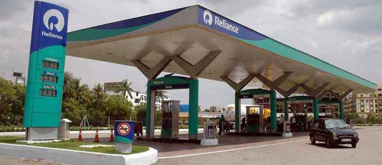 Reliance & BP announce JV for Fuel Retailing, set up 5,500 petrol pumps.jpg Reliance & BP announce JV for Fuel Retailing, set up 5,500 petrol pumps.jpg