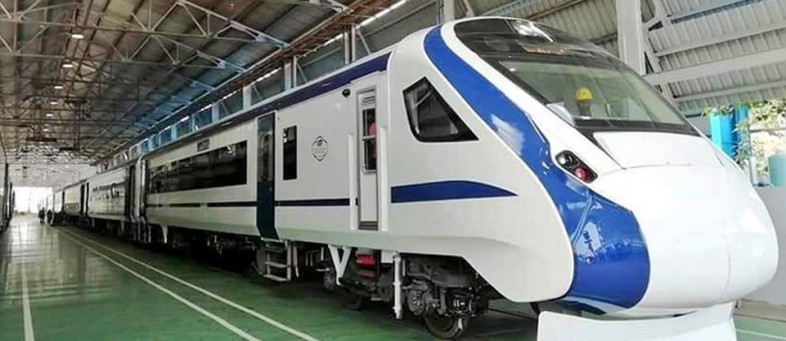 Train 18 .jpg Train 18 .jpg