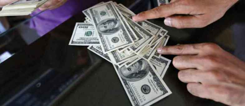 India's Foreign Exchange Reserves down $897 million to $632.7 billion in the first week of January.jpg