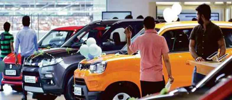Auto-Sales-down-8-percent-to-14.36-lakh-unite-in-July-2022.jpg