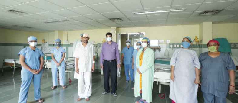 Cancer surgeons performed a complicated operation on the tumor, the patient recovered and went home.jpeg Cancer surgeons performed a complicated operation on the tumor, the patient recovered and went home.jpeg