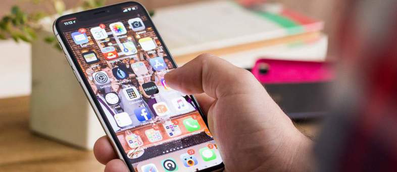 Global smartphone market declined for first time in 2018.jpg Global smartphone market declined for first time in 2018.jpg