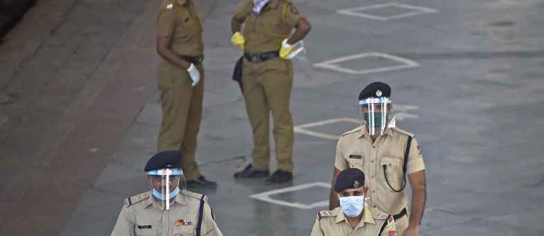 Corona infestation among Maharashtra police 129 infected in 2 days.jpg Corona infestation among Maharashtra police 129 infected in 2 days.jpg