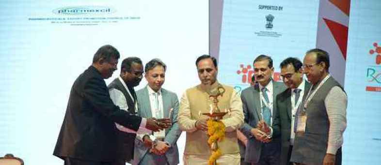 Honble-CM.jpg Honble-CM.jpg