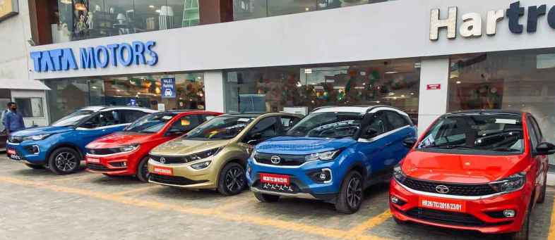 Tata Motors All cars become costly, Price hiked by up to Rs. 26,000.jpg Tata Motors All cars become costly, Price hiked by up to Rs. 26,000.jpg