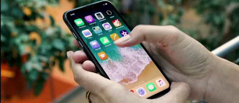 A US govt contractor embedded tracking software in the apps of millions of smartphone users.jpg A US govt contractor embedded tracking software in the apps of millions of smartphone users.jpg