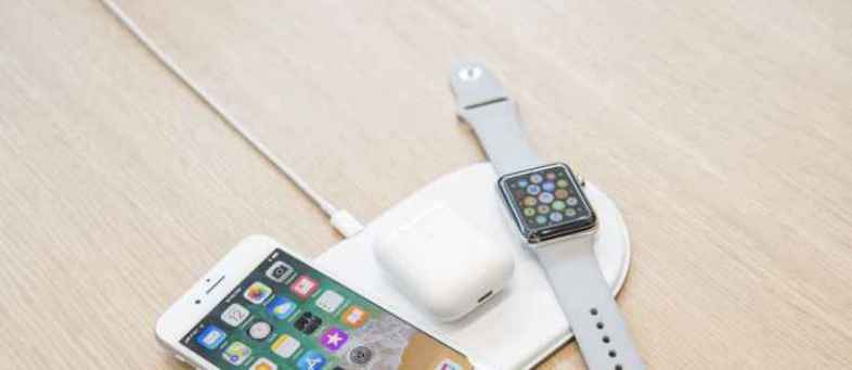 Apple.jpg Apple.jpg