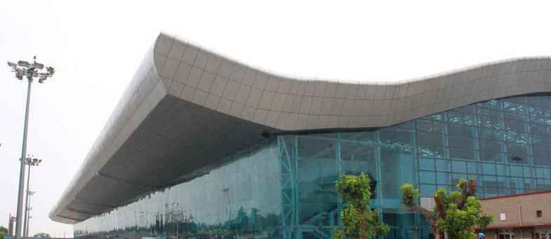 AAI recommends Centre to privatise 6 airports including Indore, Varanasi, Amritsar.jpg AAI recommends Centre to privatise 6 airports including Indore, Varanasi, Amritsar.jpg