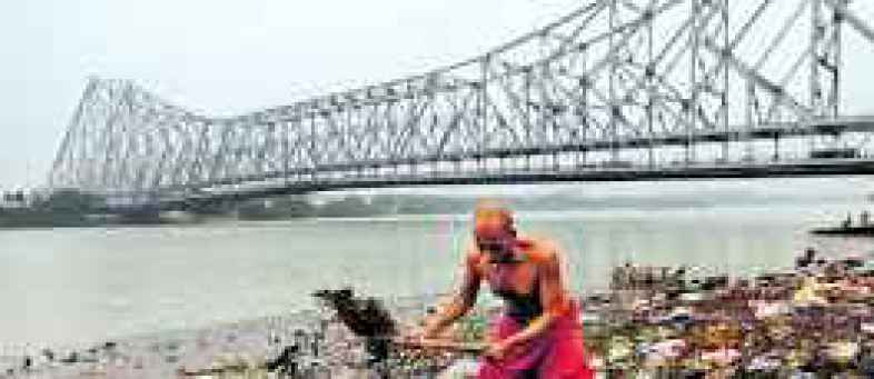 Ganga River water.jpg Ganga River water.jpg