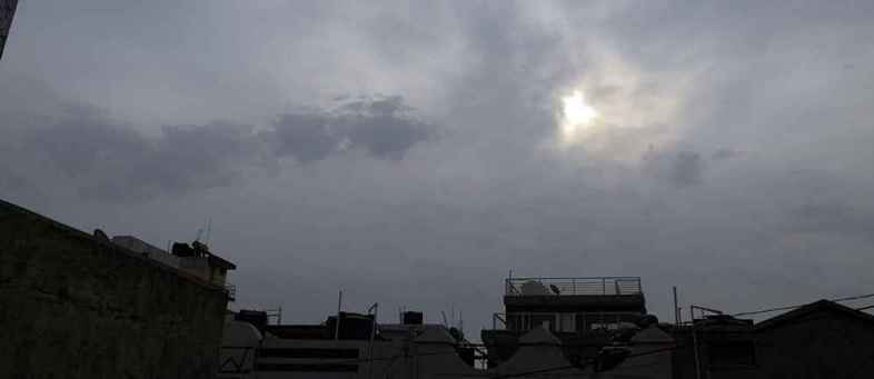 Thunderstorms in the Arabian Sea Sowing two boats in Rupen port warning of fishermen.jpg Thunderstorms in the Arabian Sea Sowing two boats in Rupen port warning of fishermen.jpg