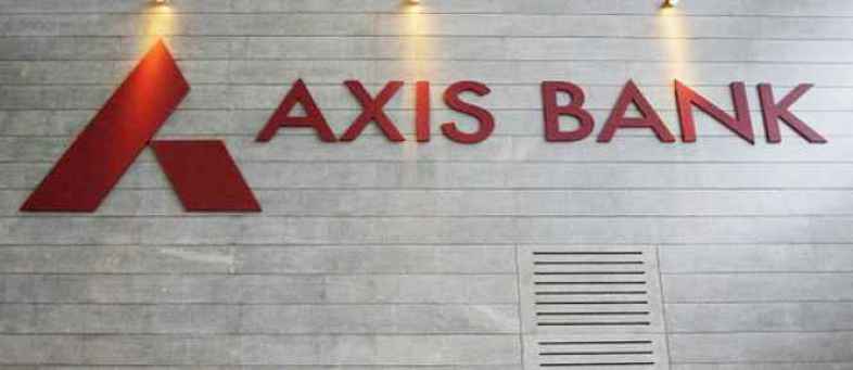 Axis Bank talks to acquire a large stake in Max Life.jpg Axis Bank talks to acquire a large stake in Max Life.jpg
