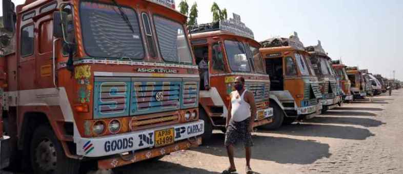Big Blow to Commercial Vehicle Producer Transport Operator Not to Buy Any Truck.jpg Big Blow to Commercial Vehicle Producer Transport Operator Not to Buy Any Truck.jpg