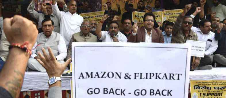 Traders holds nation-wide protests; demands ban on Amazon, Flipkart.jpg Traders holds nation-wide protests; demands ban on Amazon, Flipkart.jpg