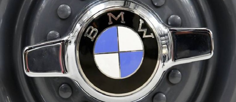 BMW.jpg BMW.jpg