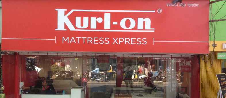 Kurl on.jpg Kurl on.jpg