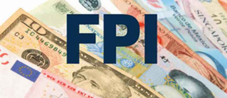 Raining forex in Indian economy with equity.jpg Raining forex in Indian economy with equity.jpg