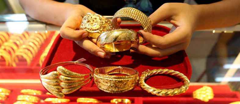 Gold Improve by retail buying at lower prices, Silver crosses 69,000.jpg Gold Improve by retail buying at lower prices, Silver crosses 69,000.jpg