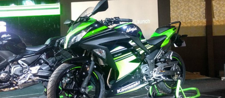 2017-kawasaki-ninja-300_827x510_61490434723.jpg 2017-kawasaki-ninja-300_827x510_61490434723.jpg