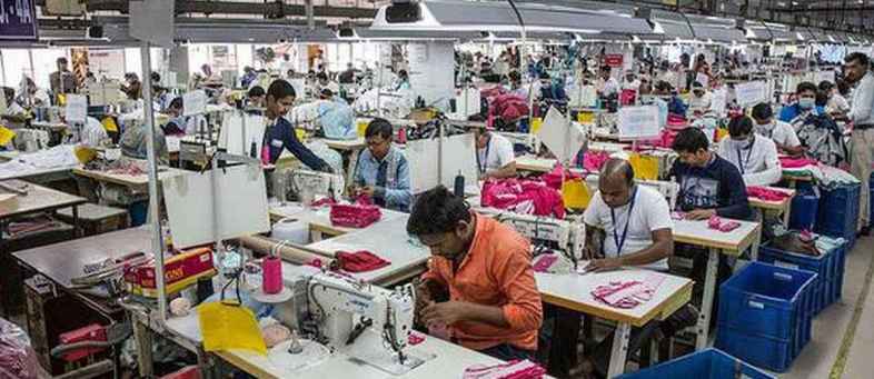 Textile Sector’s 25,000 Retailers to Form World Record Today.jpg Textile Sector’s 25,000 Retailers to Form World Record Today.jpg