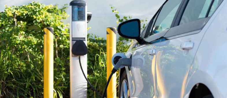 Electric vehicles.jpg Electric vehicles.jpg