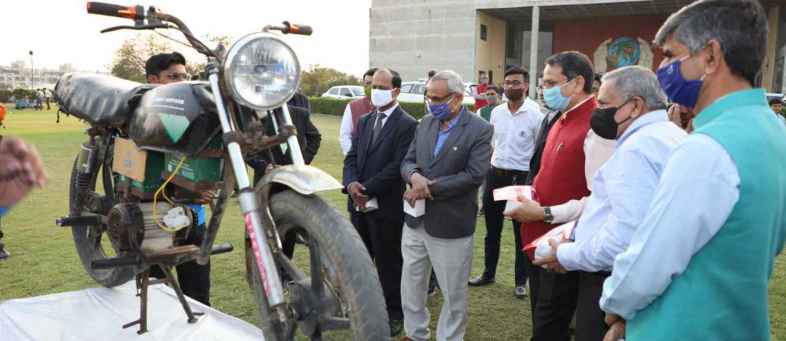 Modification of petrol bike to electric, Per KM's charge only 25 paise, know how to possible.jpg Modification of petrol bike to electric, Per KM's charge only 25 paise, know how to possible.jpg