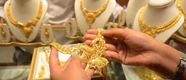 Gold sales are expected to be 223 tonnes during the this festive season thanks to low price.jpg Gold sales are expected to be 223 tonnes during the this festive season thanks to low price.jpg