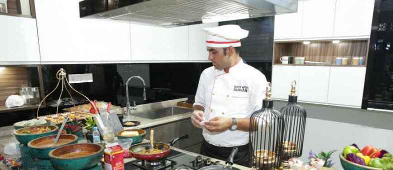 Indian Modular Kitchen.jpg Indian Modular Kitchen.jpg