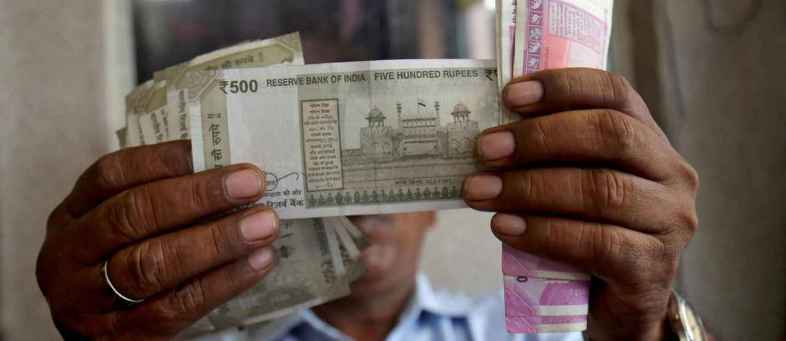 7th Pay Commission - Telangana CM announces Rs 1 lakh bonus to employees After announcing bonuses for railway employees, the Modi government is also planning to increase the pay of central employees..jpg 7th Pay Commission - Telangana CM announces Rs 1 lakh bonus to employees After announcing bonuses for railway employees, the Modi government is also planning to increase the pay of central employees..jpg